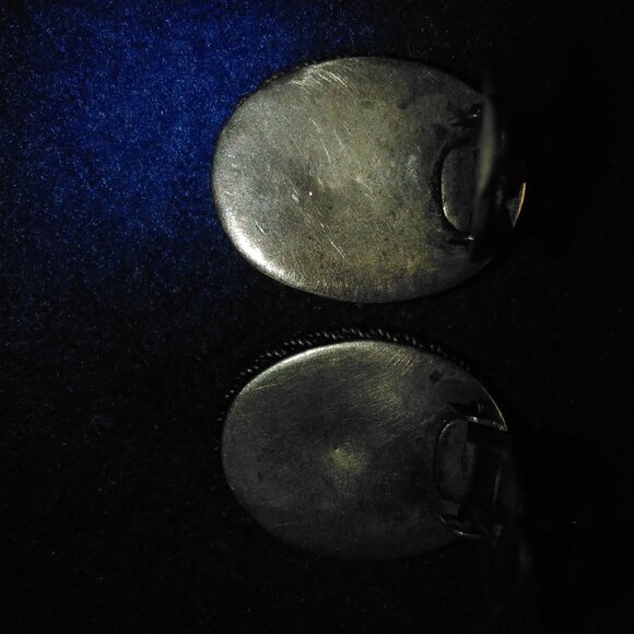 Antique Faux Silver Clip On Earrings Pair Filigree Small Metal Dot Patterns - Picture 6 of 17